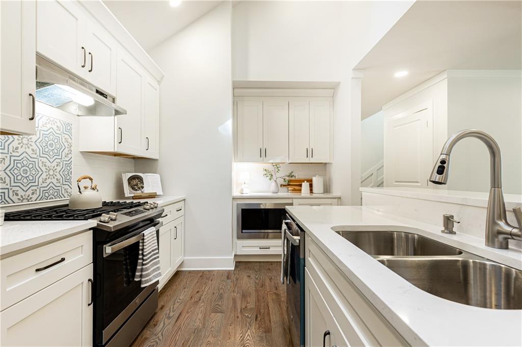 1285 Old Woodbine Road