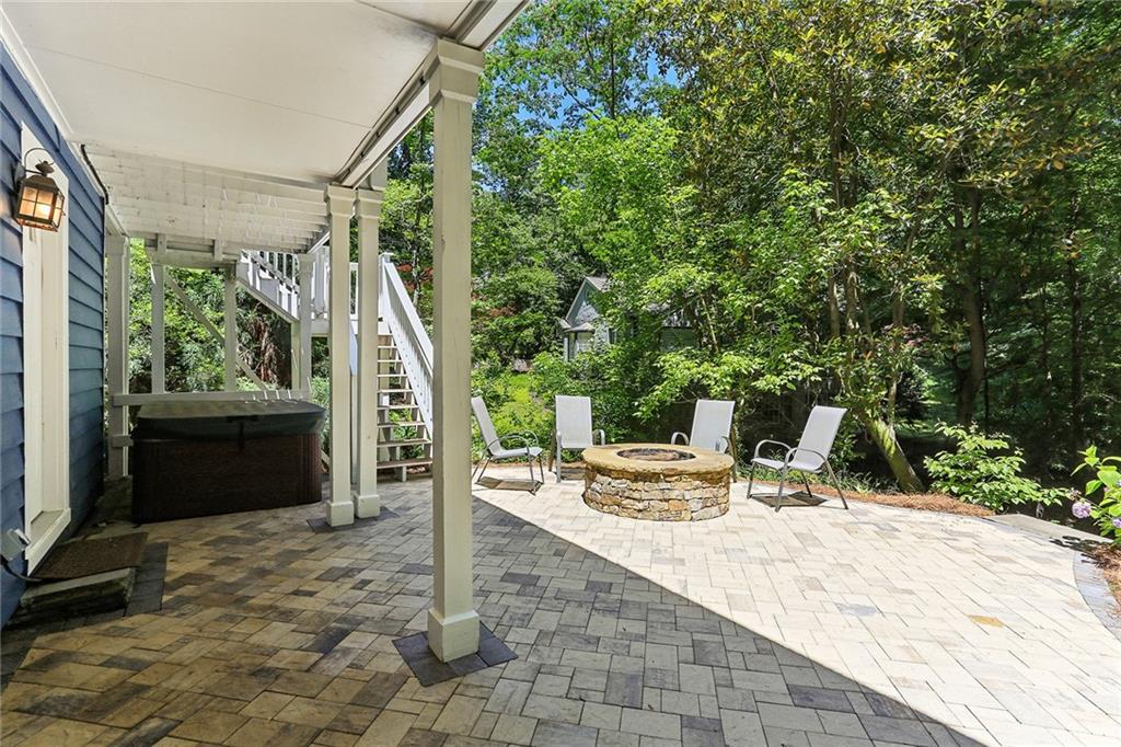 711 Wilson Road NW