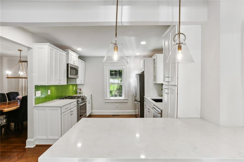 711 Wilson Road NW
