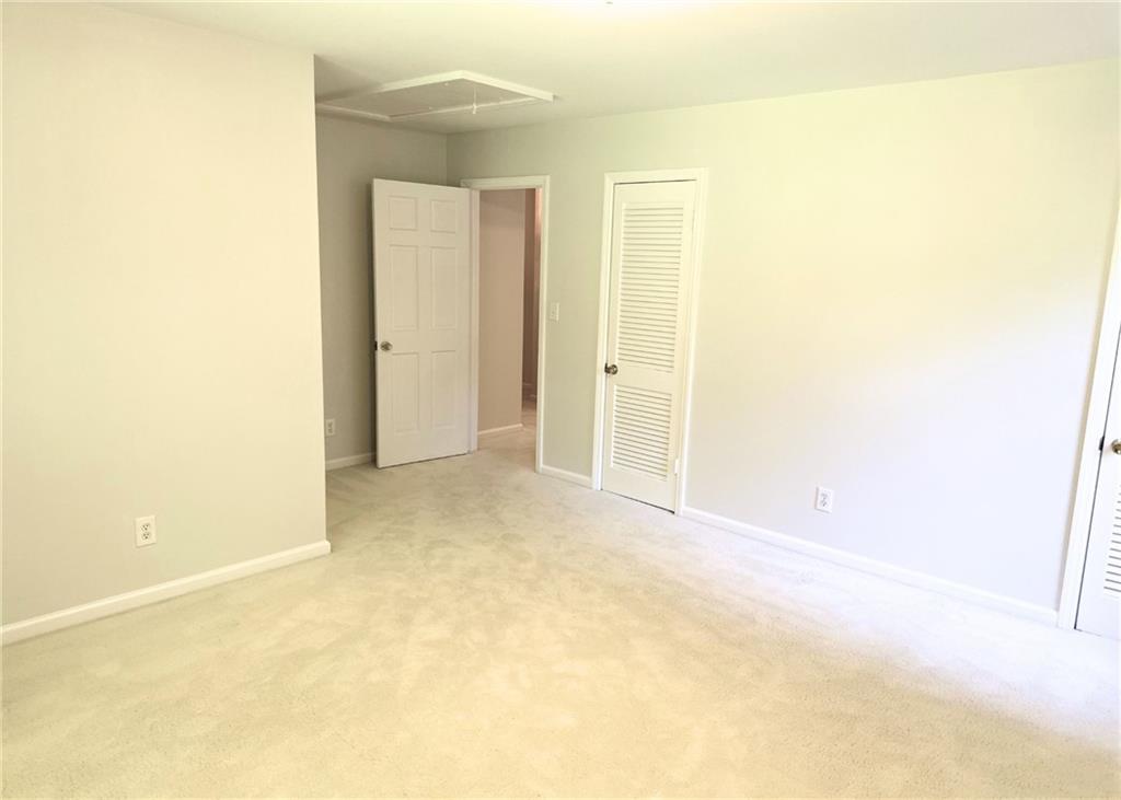 1472 Rochelle Drive