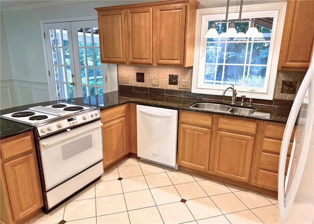 1472 Rochelle Drive