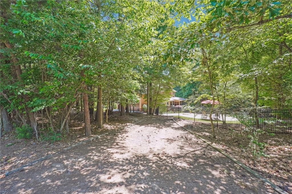 5921 Foxtail Cove