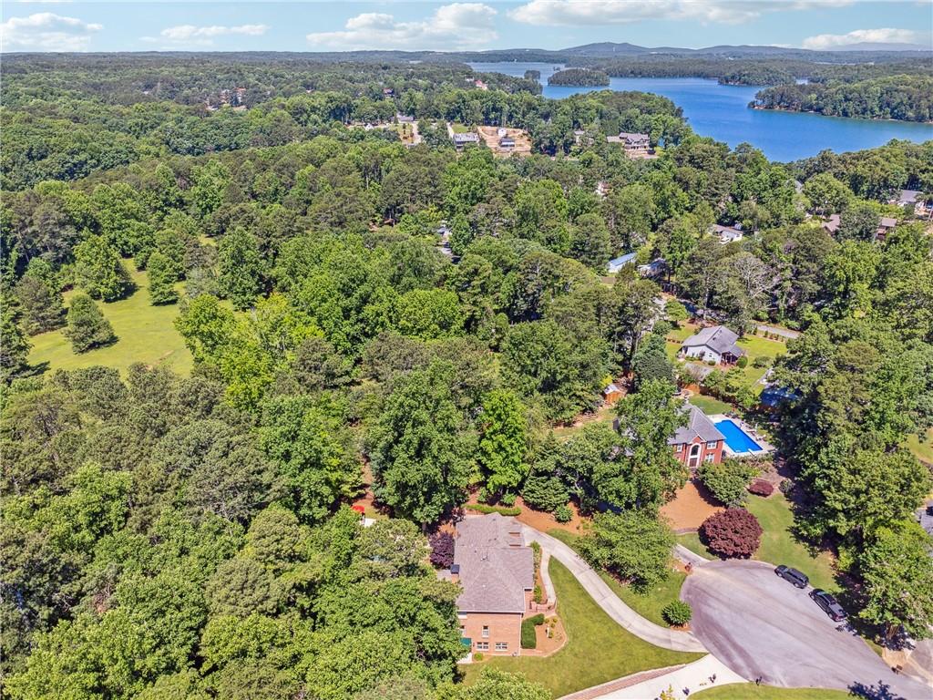 5921 Foxtail Cove