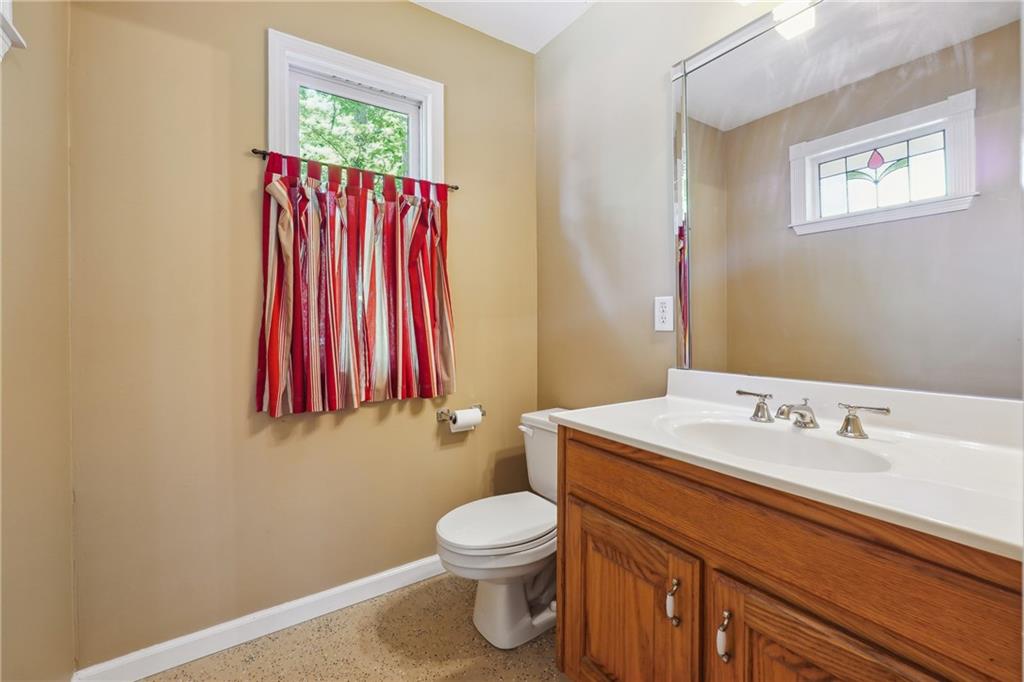 5921 Foxtail Cove