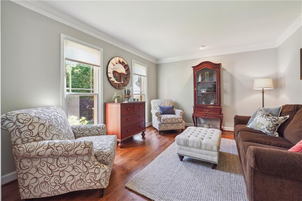 5921 Foxtail Cove