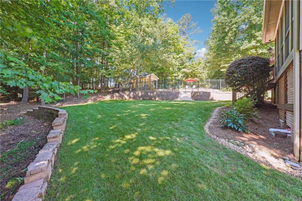 5921 Foxtail Cove