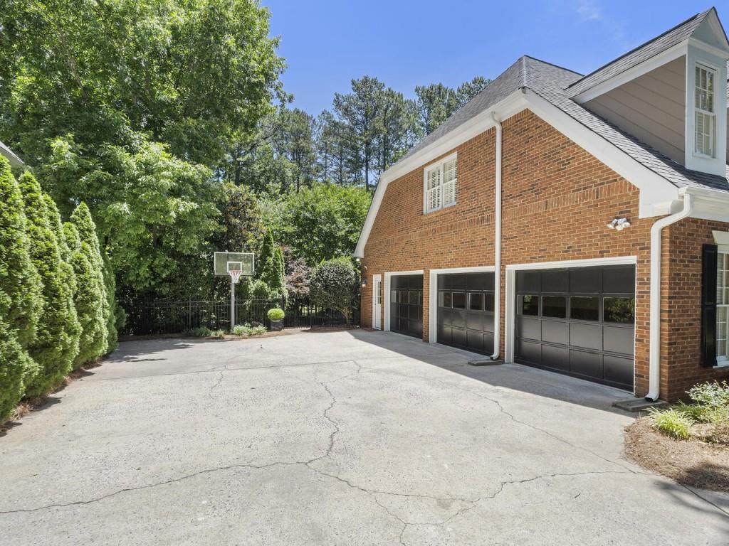 860 Randall Court