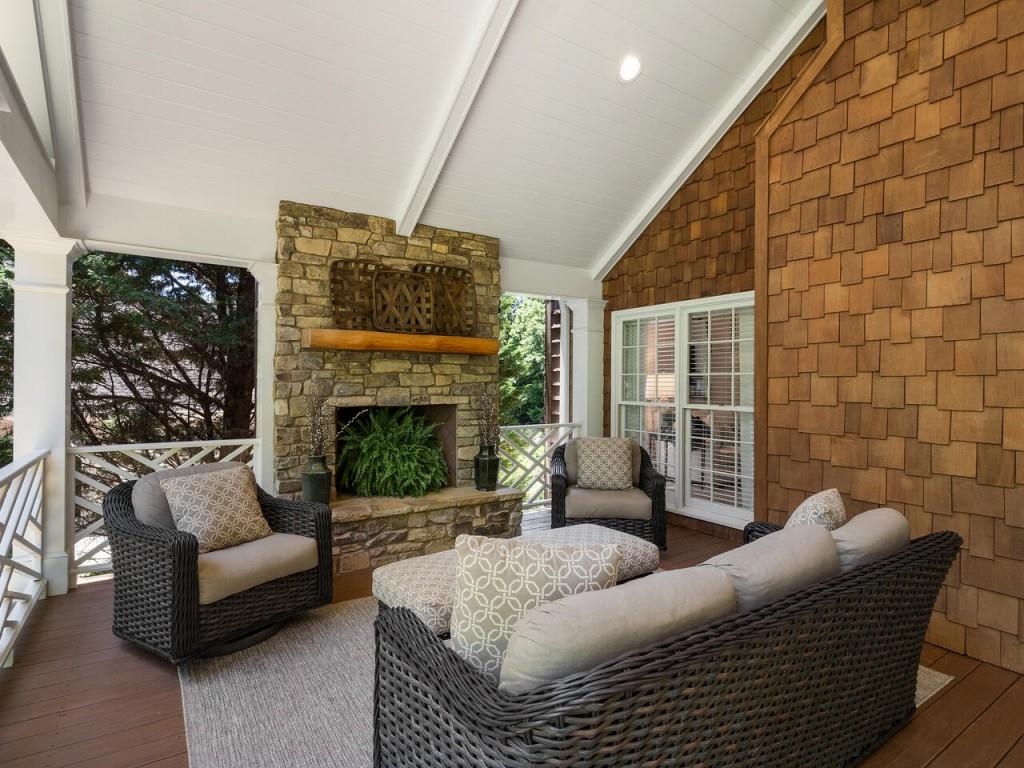 860 Randall Court