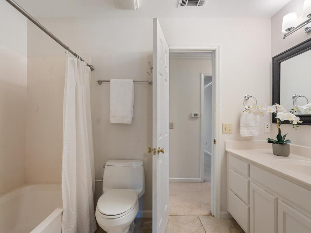 860 Randall Court