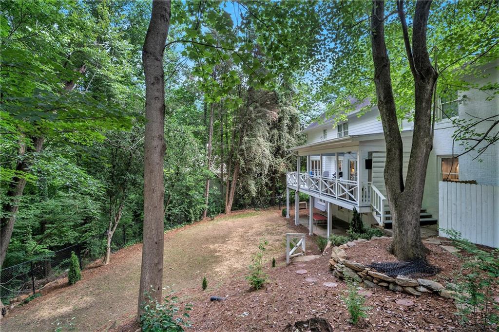 210 Marsh Glen Point