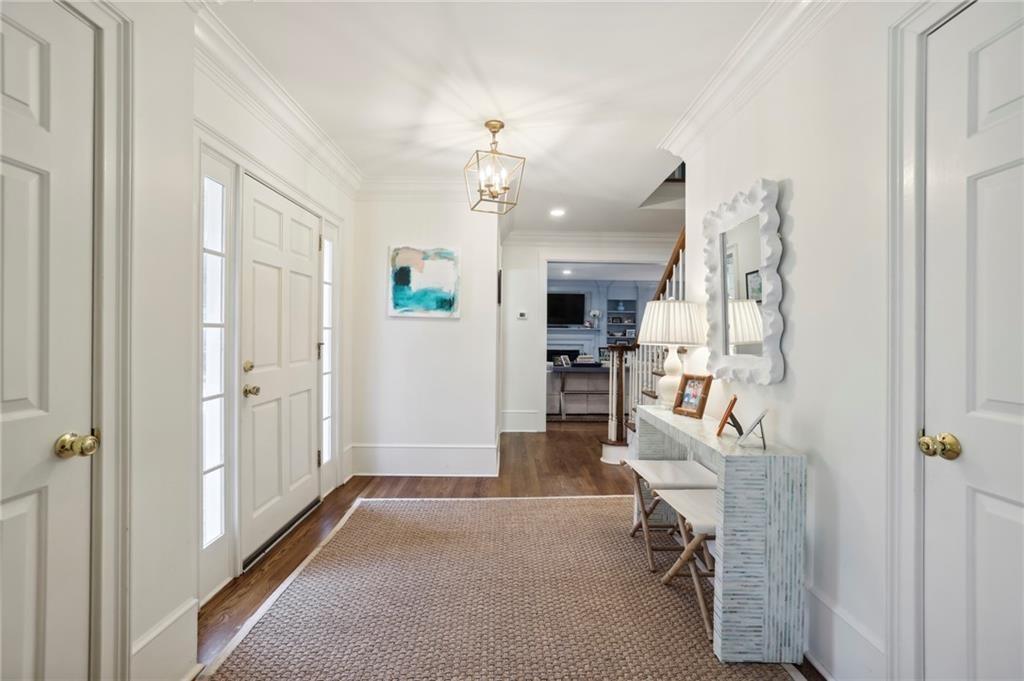 210 Marsh Glen Point