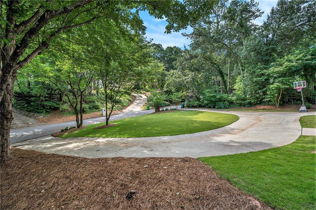 210 Marsh Glen Point