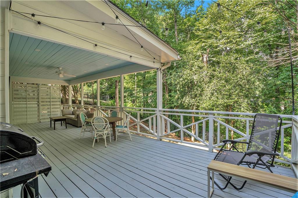 210 Marsh Glen Point