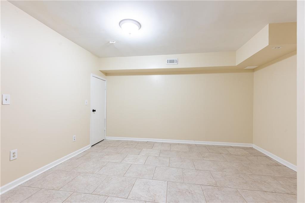 4200 Westchester Trace NE