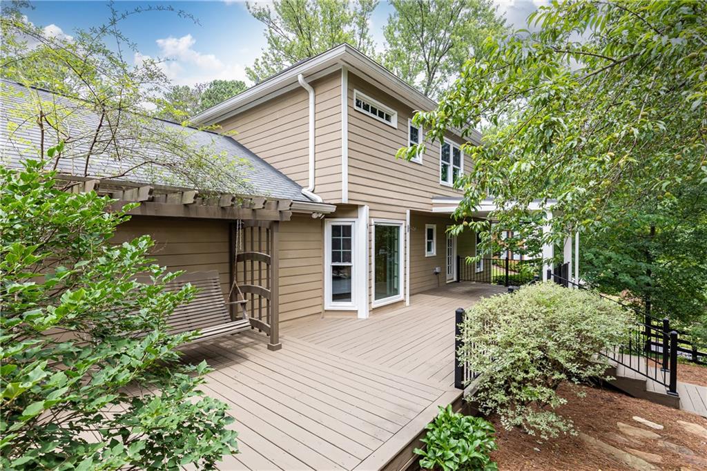 4200 Westchester Trace NE