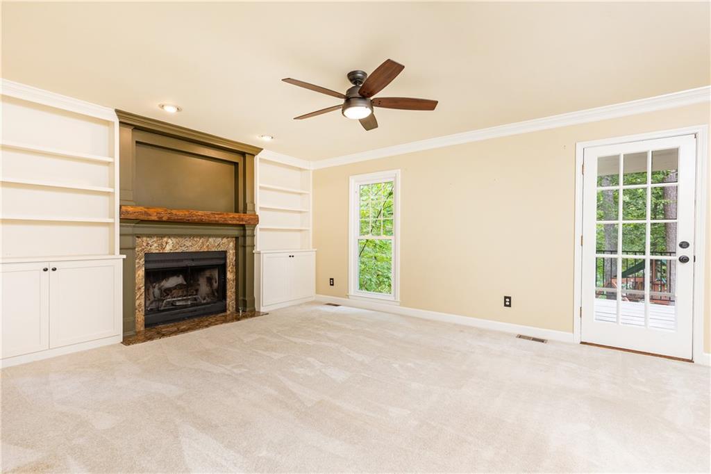 4200 Westchester Trace NE