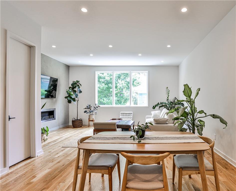 594 Irwin Street NE Unit 2