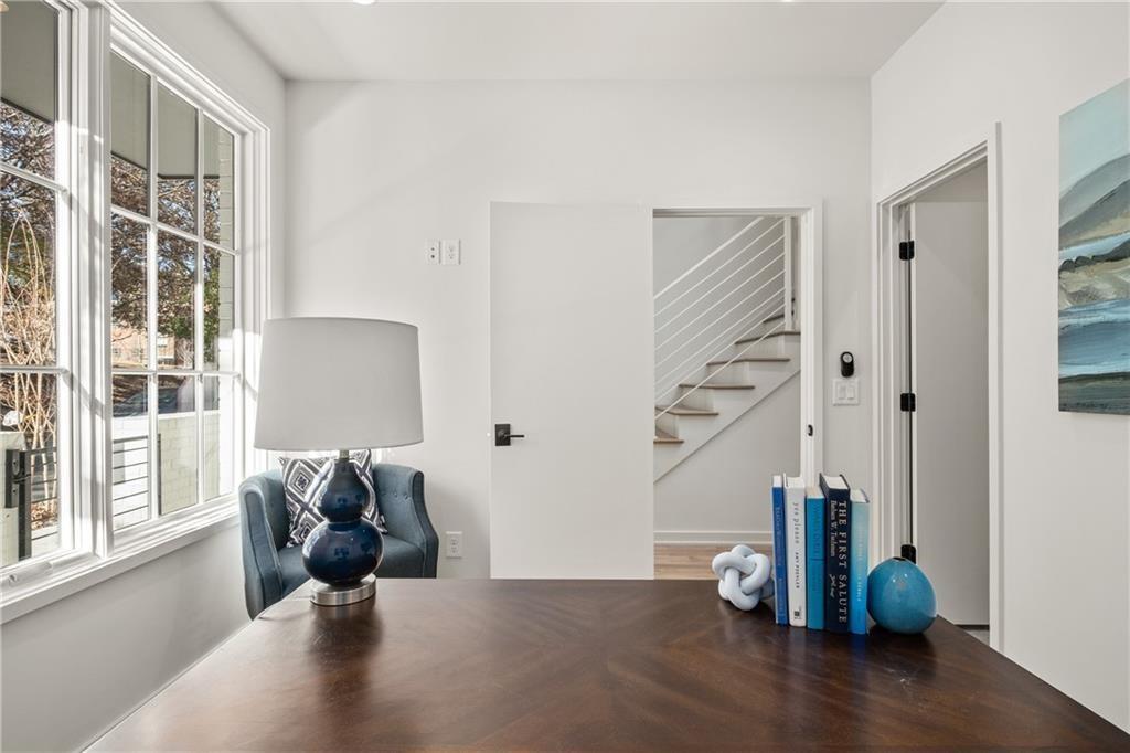 594 Irwin Street NE Unit 2