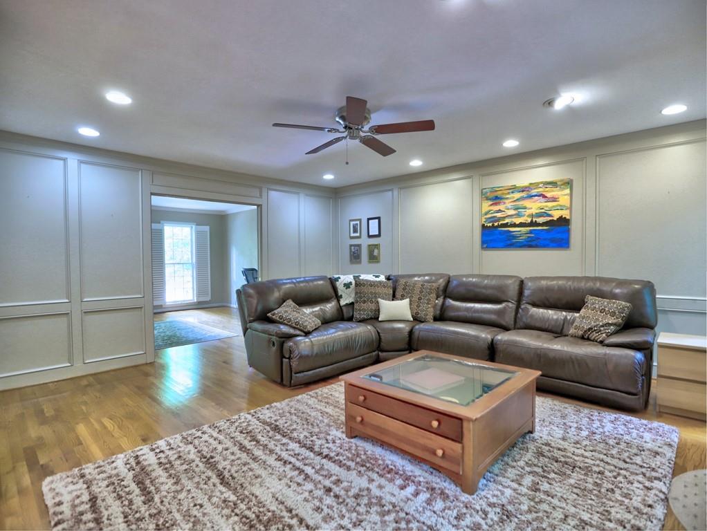 4275 Shipyard Trace NE