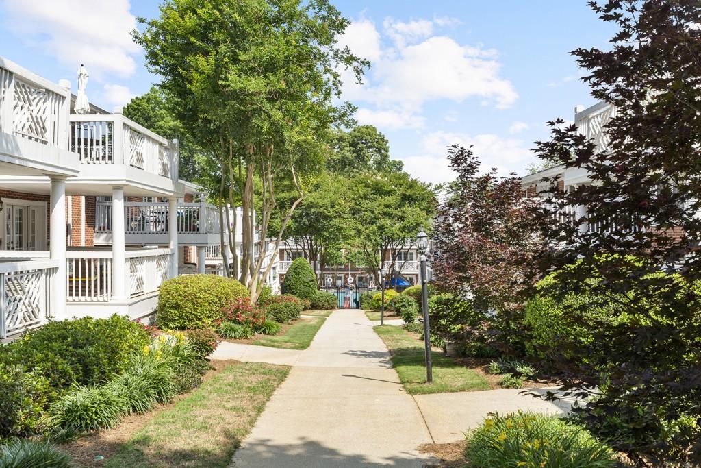 885 Briarcliff Road NE Unit 11