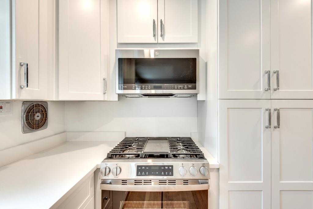 1042 Saint Charles Avenue NE Unit 8