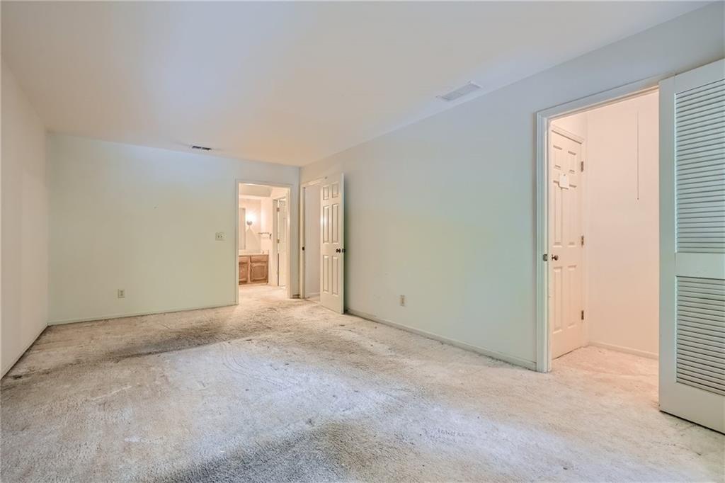 2565 Old Orchard Trail