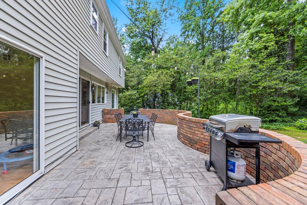 200 Lamplighter Lane SE