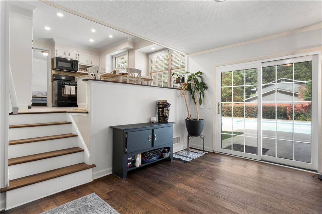 70 Wagon Wheel Court SE