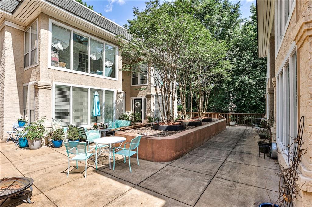 1120 Rosedale Drive NE Unit D1
