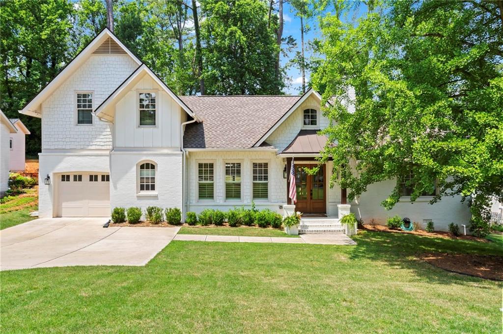 388 Meadowbrook Drive NE