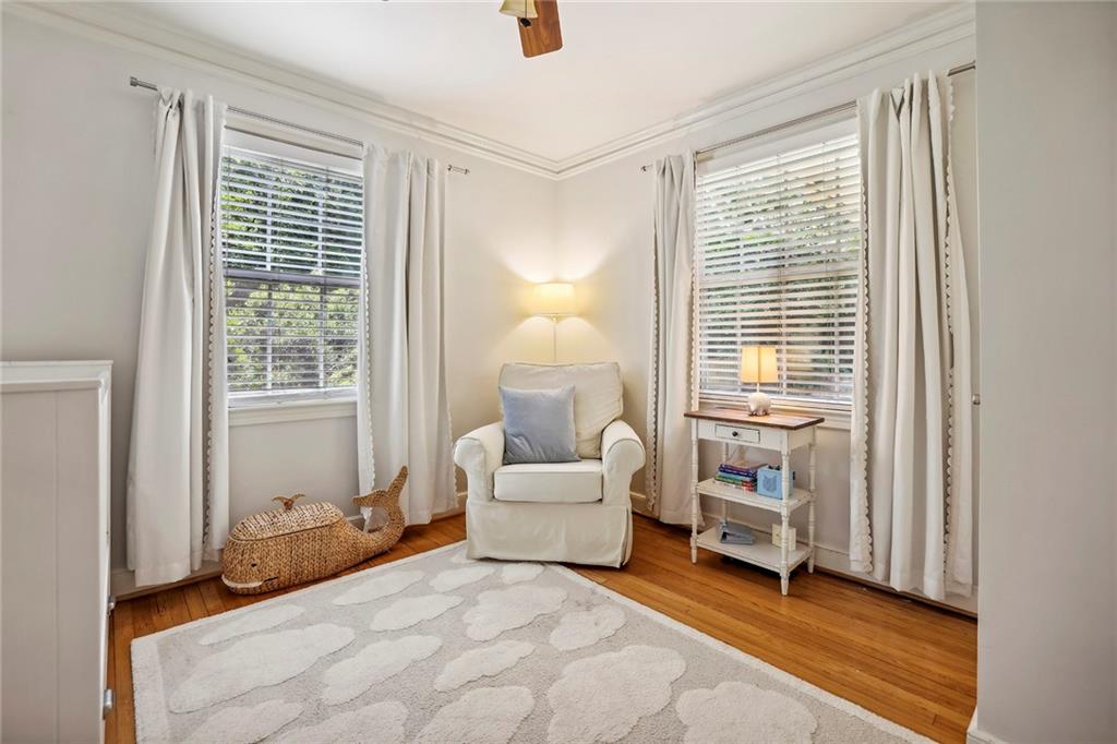 376 Garden Lane NW