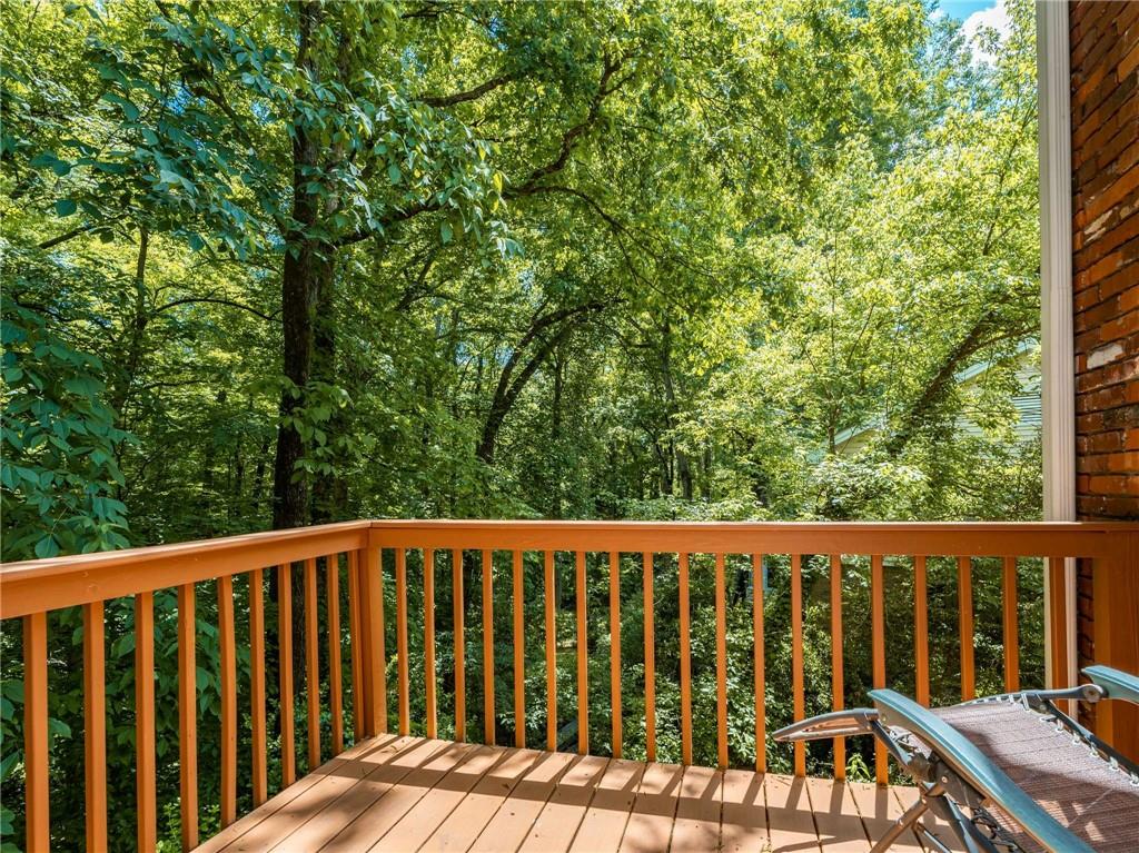 205 Abington Drive