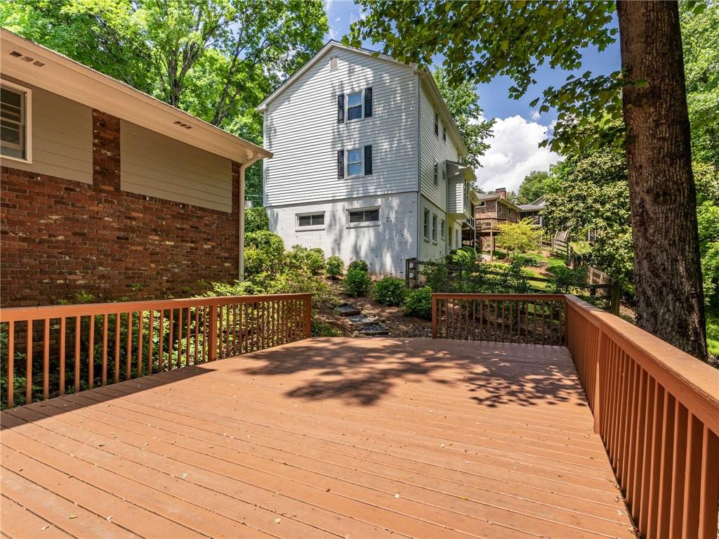 205 Abington Drive