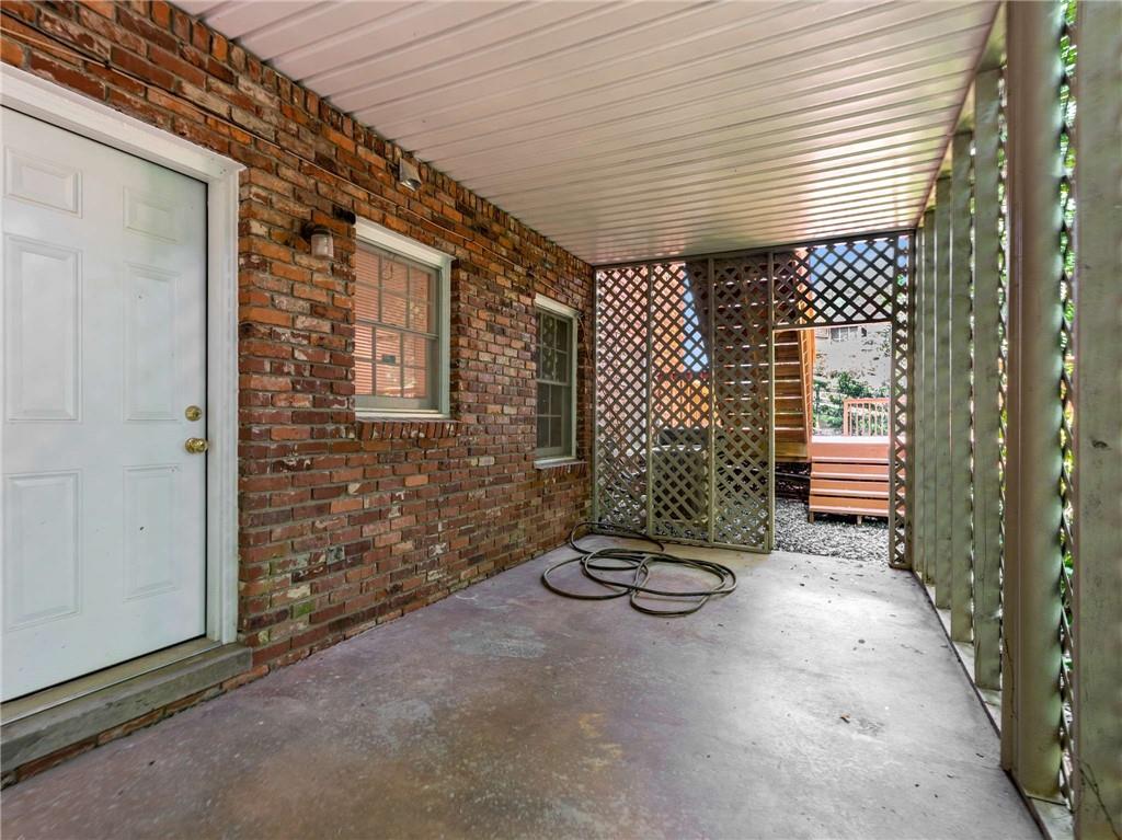 205 Abington Drive