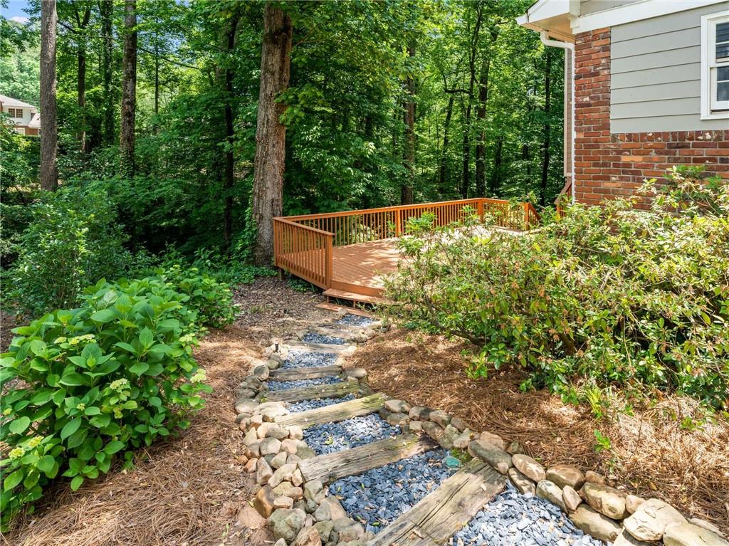 205 Abington Drive
