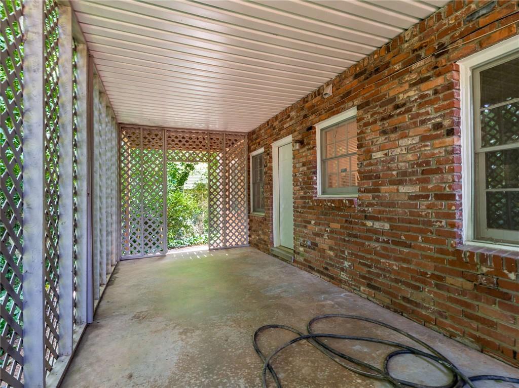 205 Abington Drive