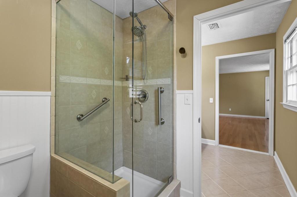 3477 Greystone Court NE