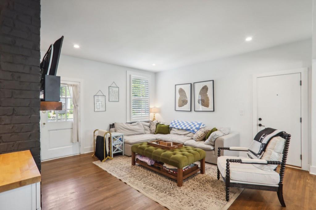 98 Peachtree Memorial Drive NW Unit 2