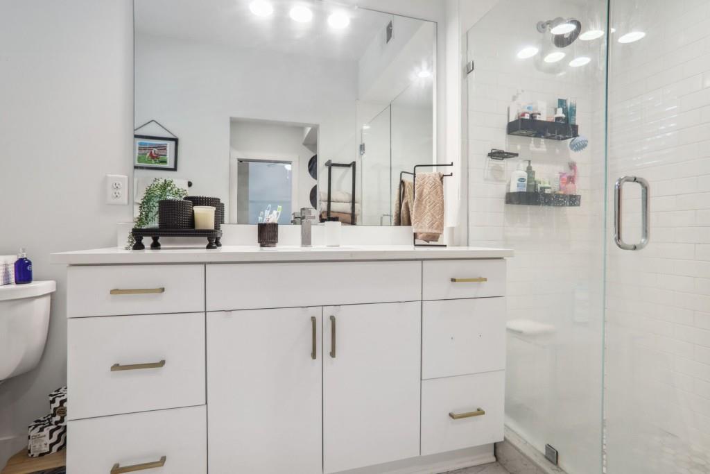 98 Peachtree Memorial Drive NW Unit 2