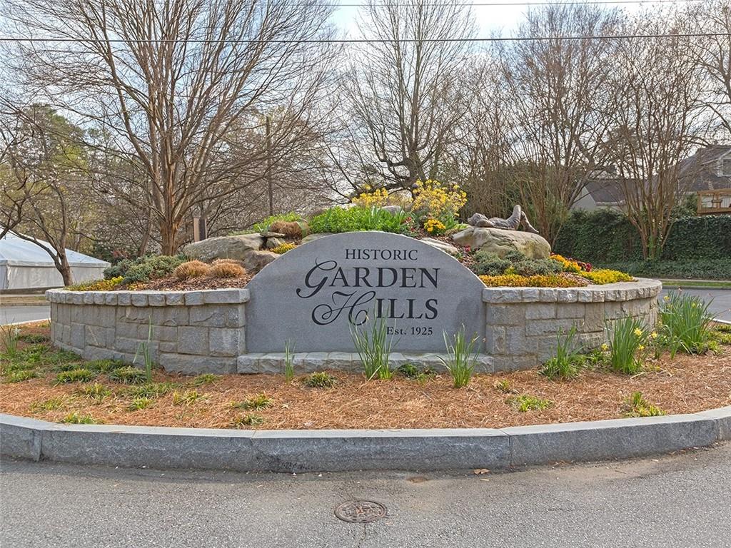 383 E Wesley Road NE