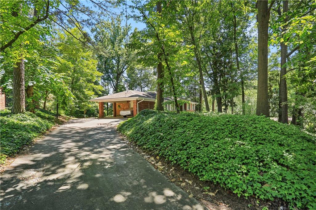 493 Lorell Terrace