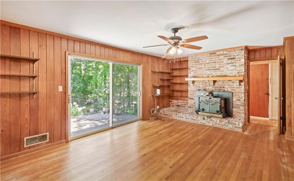 493 Lorell Terrace