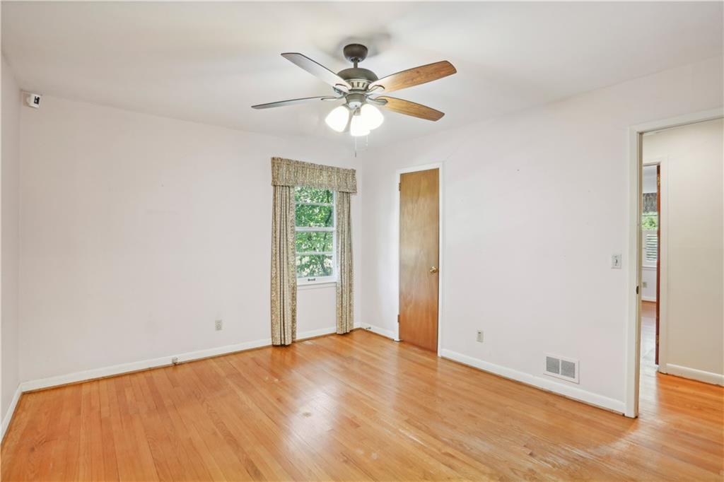 493 Lorell Terrace