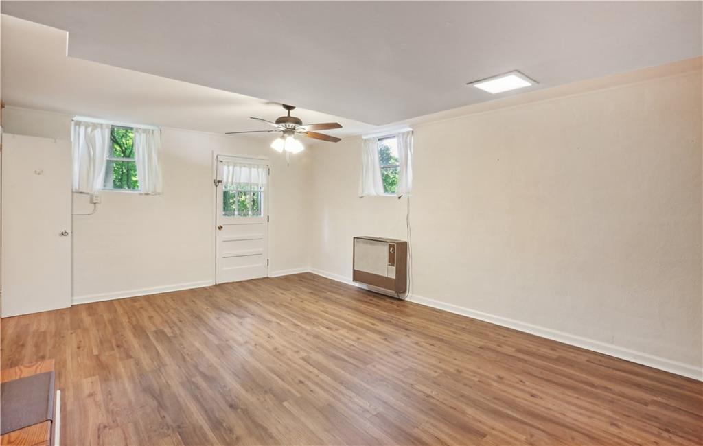 493 Lorell Terrace