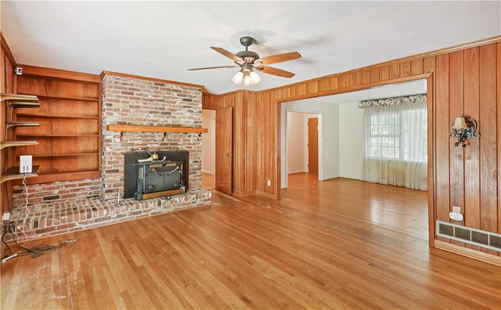493 Lorell Terrace