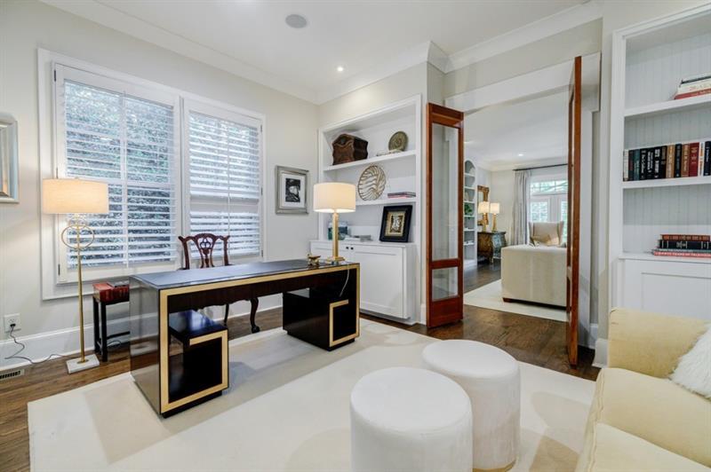 606 Loridans Drive NE