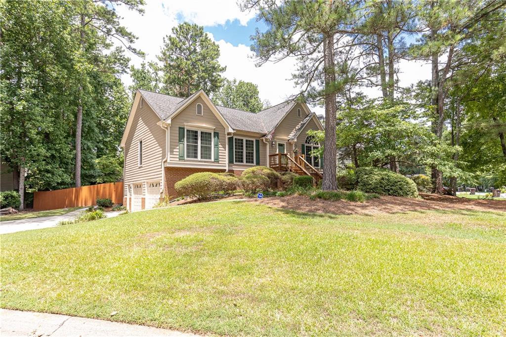 4800 Hillside Court