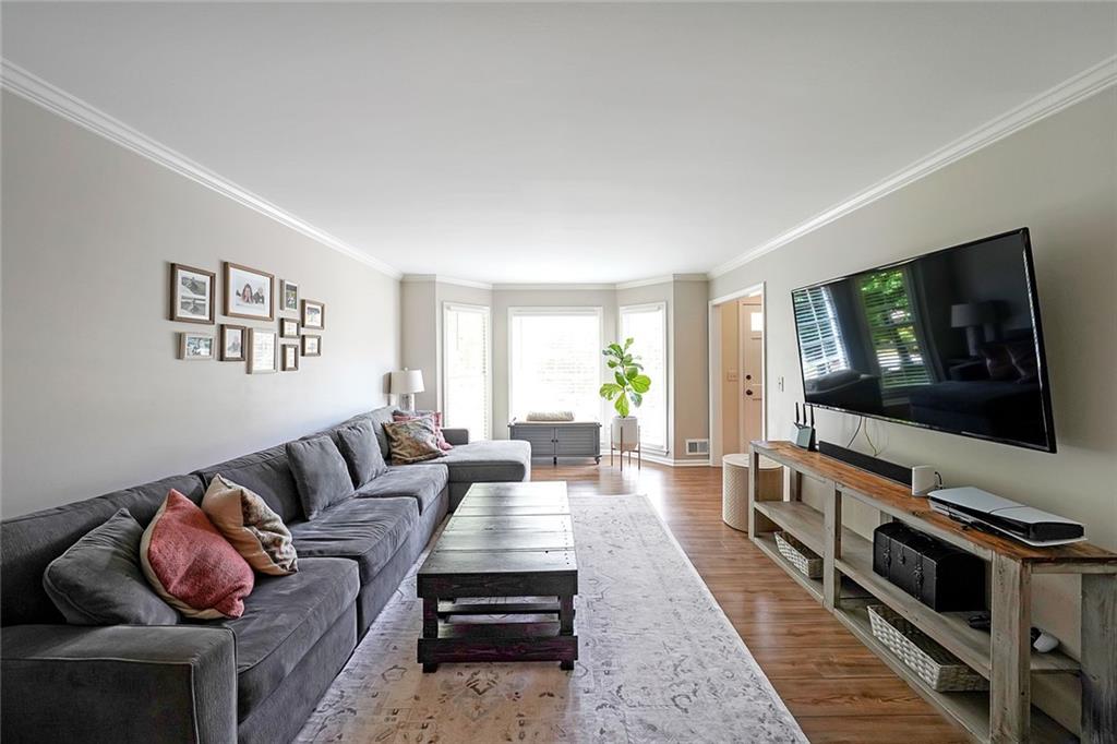 1517 Wood Valley Drive