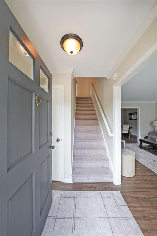 1517 Wood Valley Drive