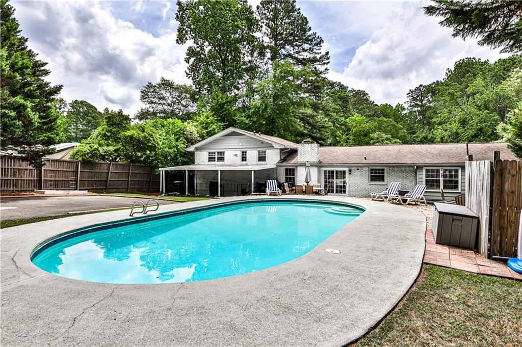 1642 Courtleigh Drive